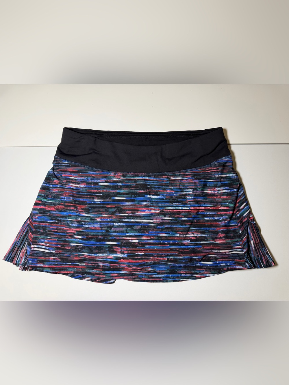 Lululemon 6 Tennis Pickle Ball Athletic Skirt Play off the Pleats Black Multi - Picture 2 of 16
